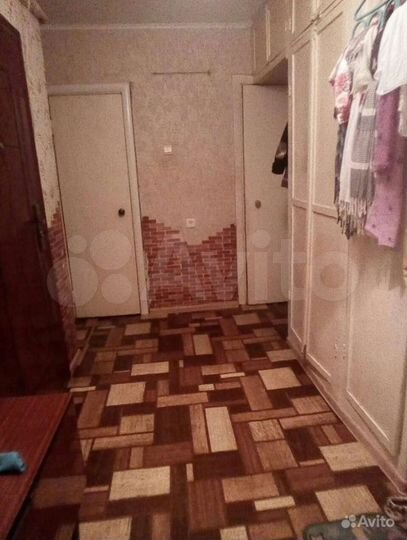 Комната 13 м² в 2-к., 1/9 эт.