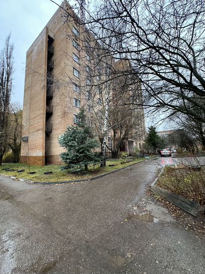 Комната 18 м² в 8-к., 5/9 эт.