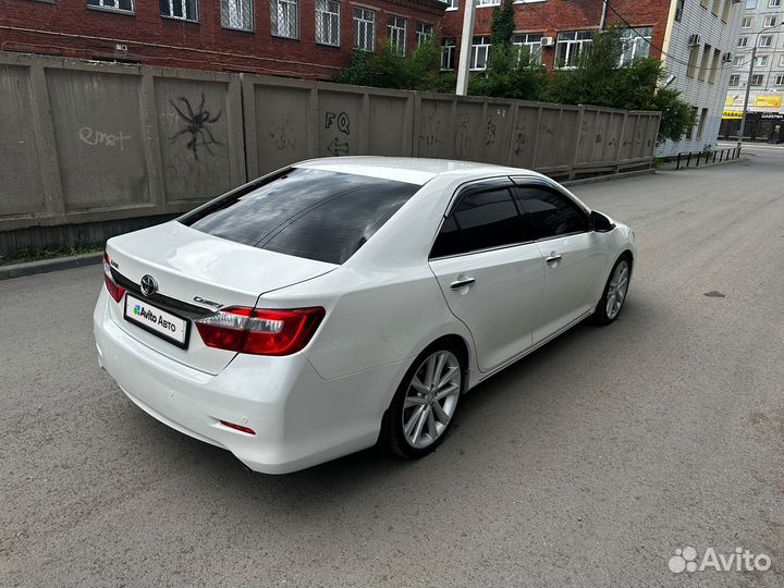 Toyota Camry 2.5 AT, 2012, 215 800 км