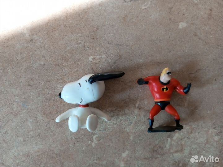 Брелки игрушки Киндер - сюрприз