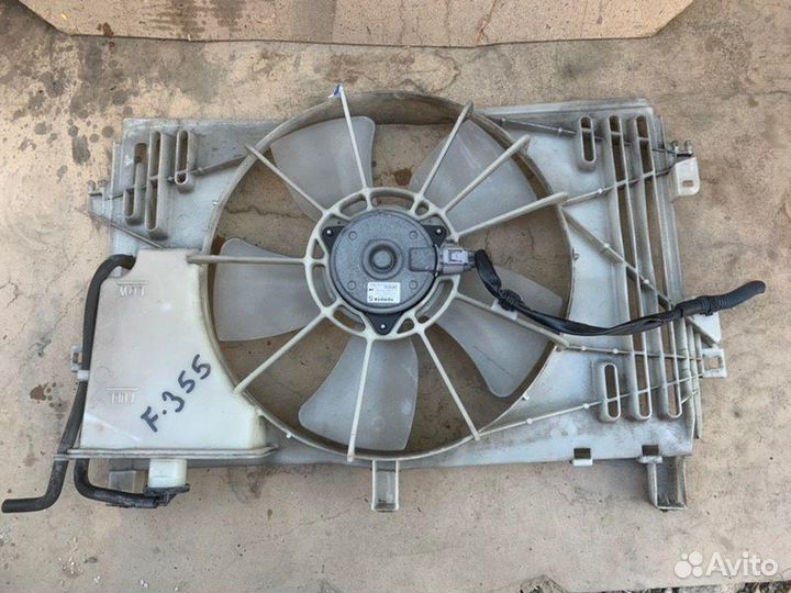 Вентилятор охлаждения радиатора Toyota Corolla