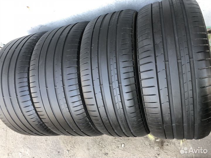 Pirelli P Zero 275/35 R22 и 315/30 R22 107Y