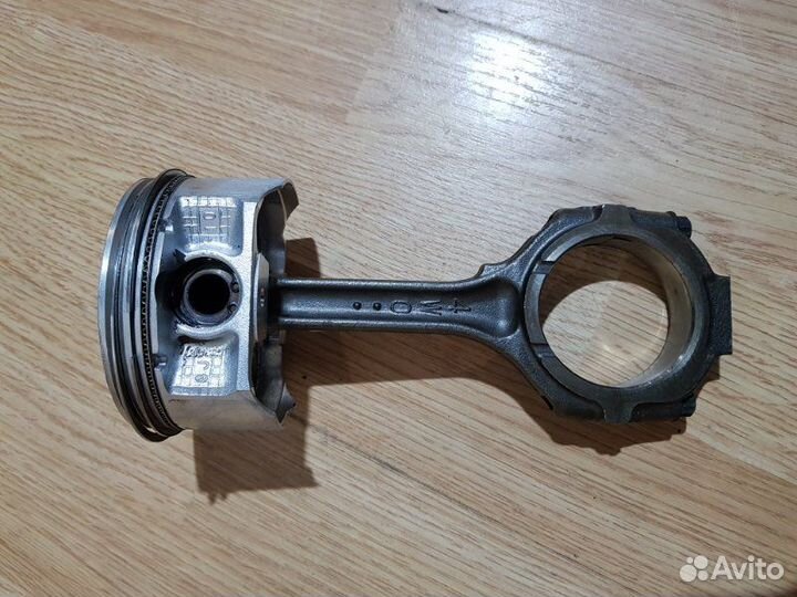 Поршень с шатуном Nissan Murano Z50 VQ35DE 2007