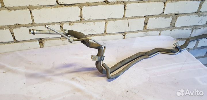 Mitsubishi pajero 3 Трубки кондиционера средняя