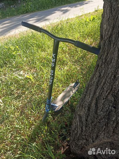 Трюковой самокат