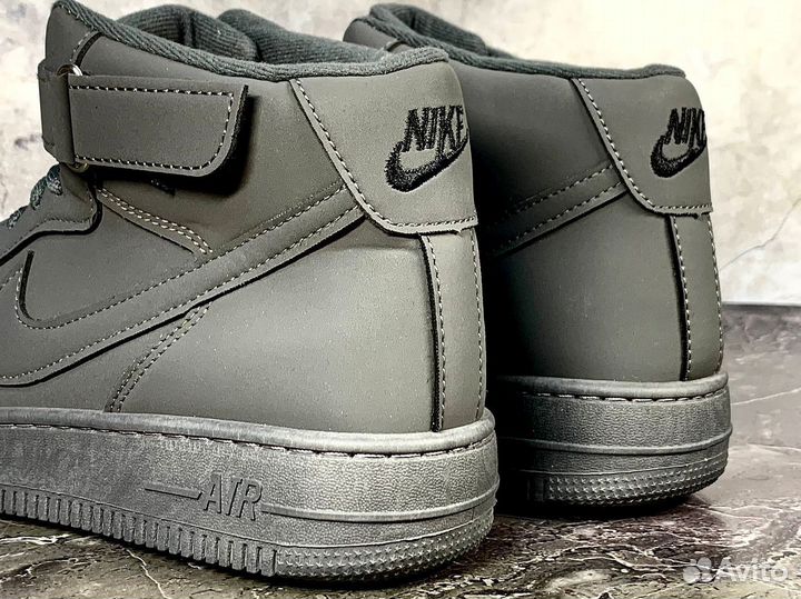 Кроссовки Nike Air Force 1 mid