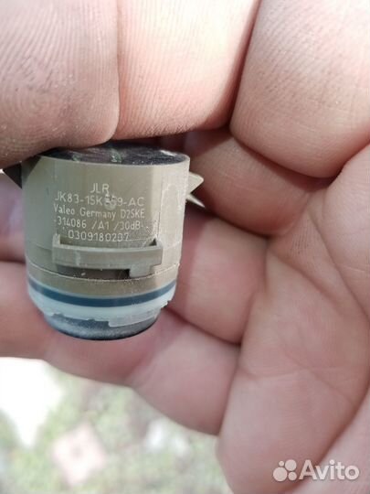 Датчик парковки задний на Рейнж Ровер Велар 2019г