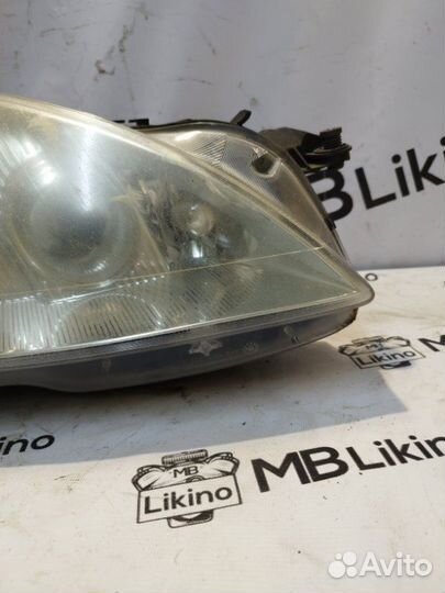 Фара ксеноновая правая Mercedes S-Class W221