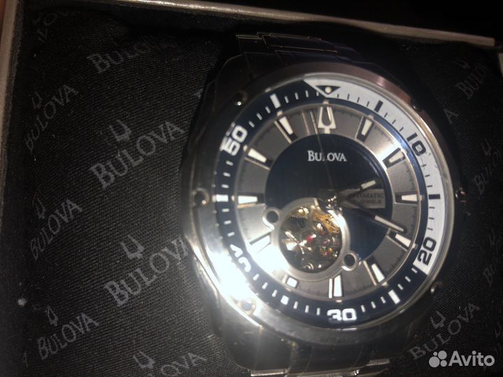 Часы Bulova automatic новые. Полный комплект