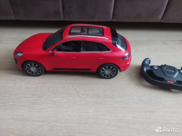 Машина на радиоуправлении rastar 1/14