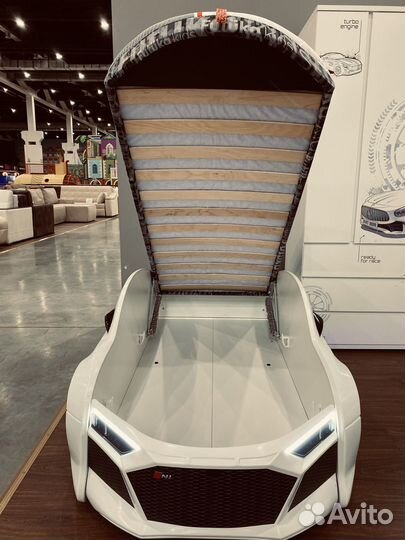 Кровать audi
