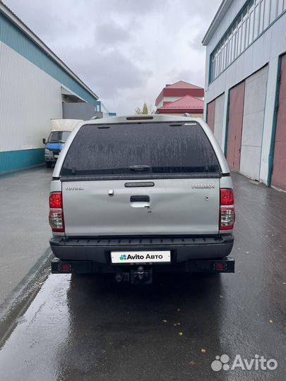 Toyota Hilux 2.5 МТ, 2012, 255 000 км