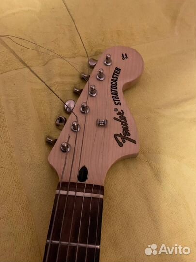 Fender stratocaster Tom DeLonge