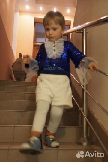 Праздничный фрак для малыша