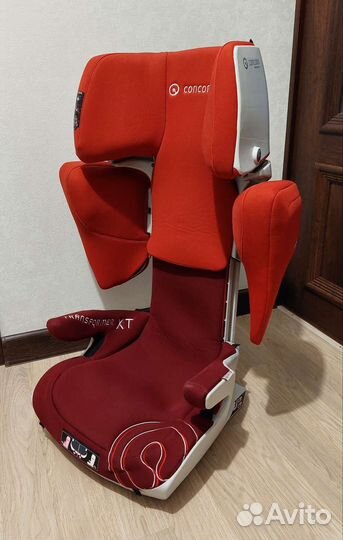 Детское автокресло Concord Transformer XT красный