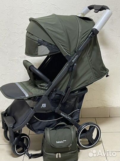 Прогулочная коляска новинка года