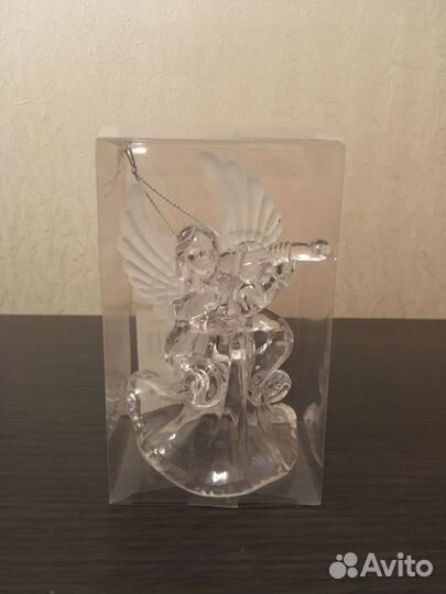 Елочные шары и украшения