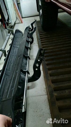 Подножки Тойота Hilux, новые