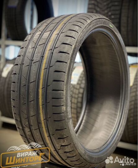 Nokian Tyres Hakka Black 2 235/40 R19 96Y