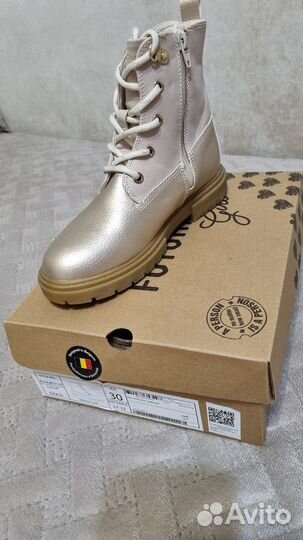 Ботинки для девочки