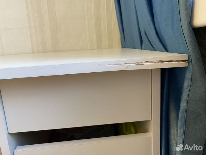 Письменный стол со стулом белый