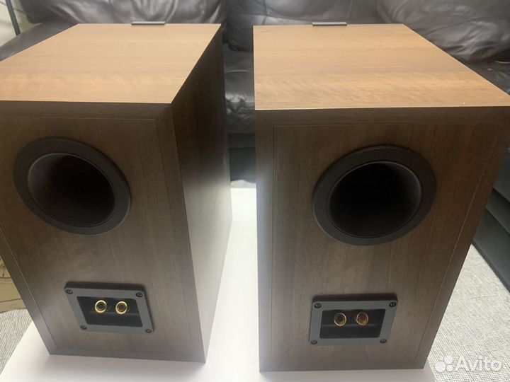 Kef Q350