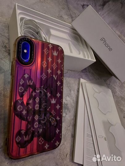iPhone X, 64 ГБ