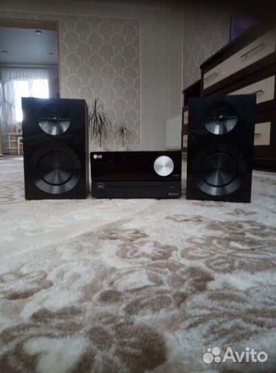 Музыкальный центр lg