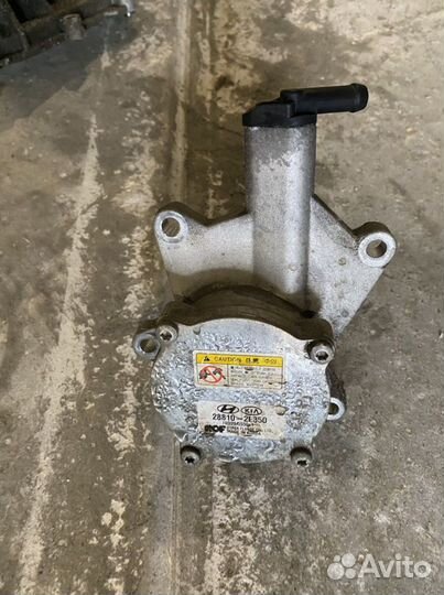 Насос вакуумный KIA optima 2015