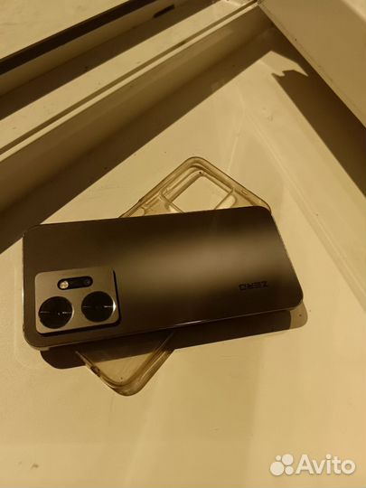 Infinix Zero 20, 8/256 ГБ