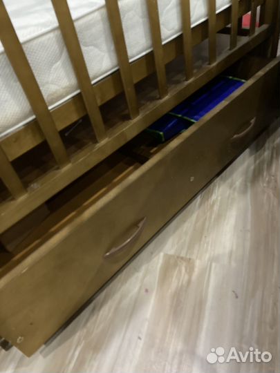 Детская кроватка качалка с матрасом