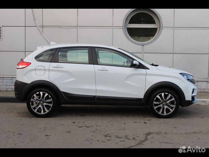 LADA XRAY Cross 1.8 МТ, 2019, 26 700 км