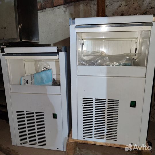 Льдогенератор кубиковый