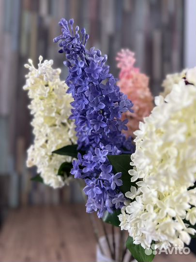 Искуственные цветы. сирень, гортензия, ранункулюс