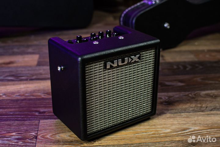 Комбоусилитель Nux Mighty-8BT (Новый)