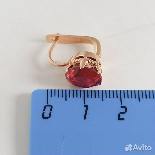 Золотые серьги