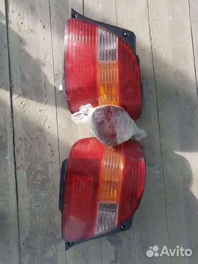 Фара левая задние фонари toyota aristo