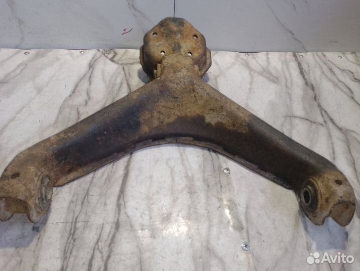 Рычаг передний левый нижний Kia Sportage FE