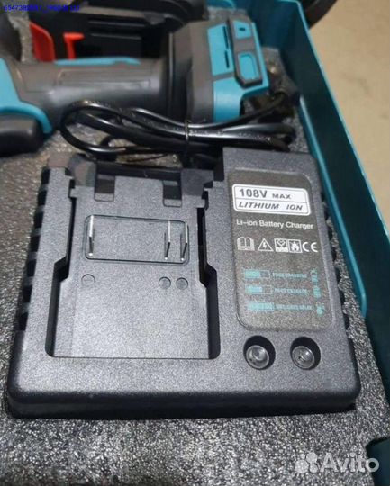 Грузовой гайковерт Makita 2800 Нм (Арт.95811)