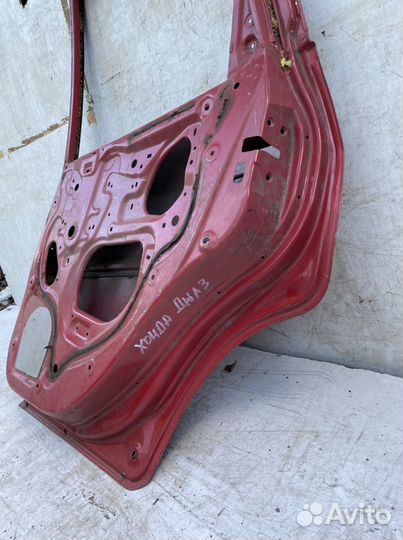 Honda jazz задняя правая дверь