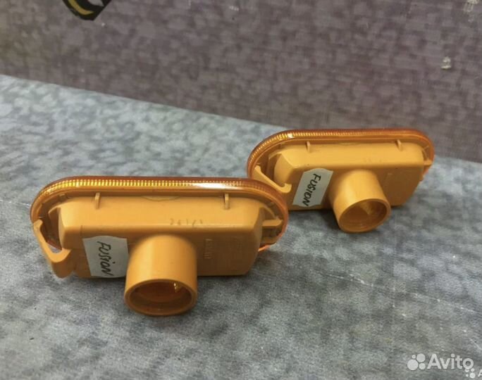 Повторитель указателя поворота Форд Фьюжн Fusion