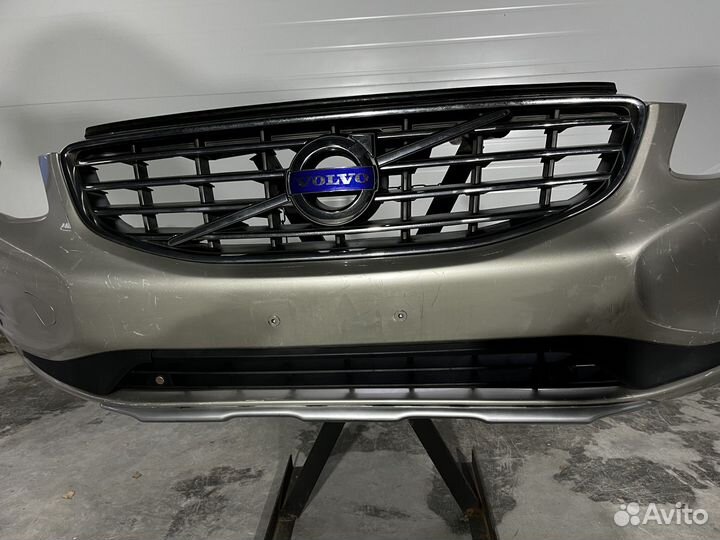 Бампер передний в сборе Volvo XC60 2013 2015 2015