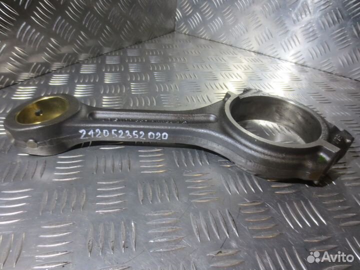 Шатун Mercedes-Benz A4600300620