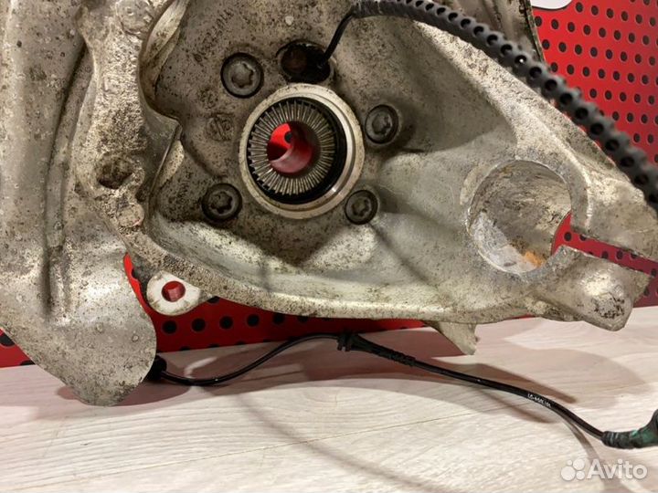 Кулак поворотный правый Bmw X3 G01 2018