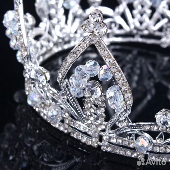 Корона-диадема для свадьбы или фотосессии