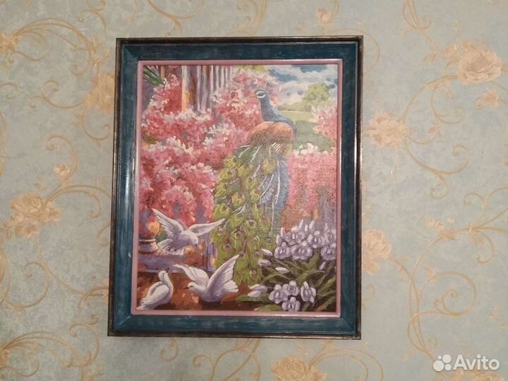Картина Павлин и голуби