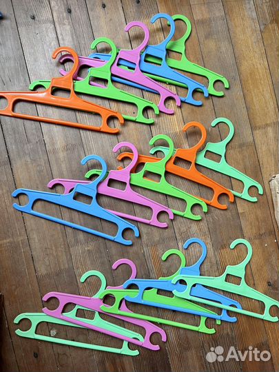 Плечики детские новые