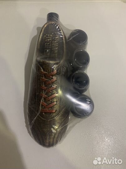 Подарочный набор футбольная бутска с рюмками