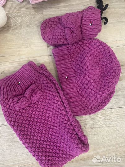 Tommi hilfiger шапки на девочку 1-3 года