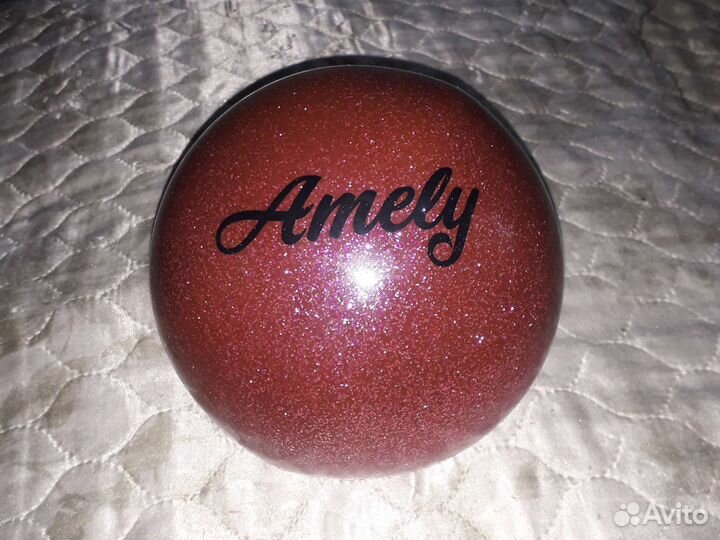 Мяч гимнастический